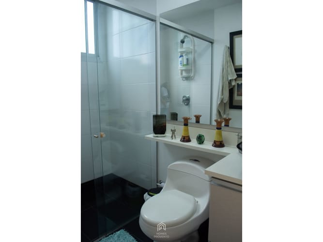 Apartamento de 3 alcobas en arriendo en Villa Carlota, Medellín, 120 m² · foto 6 de 17
