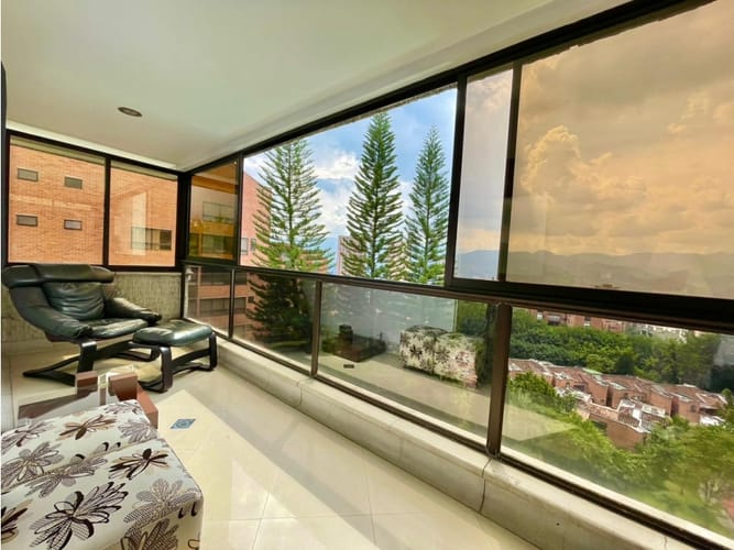 Apartamento de 4 alcobas en arriendo en El Poblado, Medellín, 480 m² · foto 7 de 22