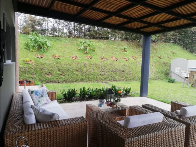 Casa de 5 alcobas en venta en El Retiro, 390 m² · foto 2 de 22