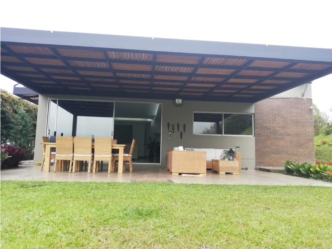 Casa de 5 alcobas en venta en El Retiro, 390 m² · foto 5 de 22