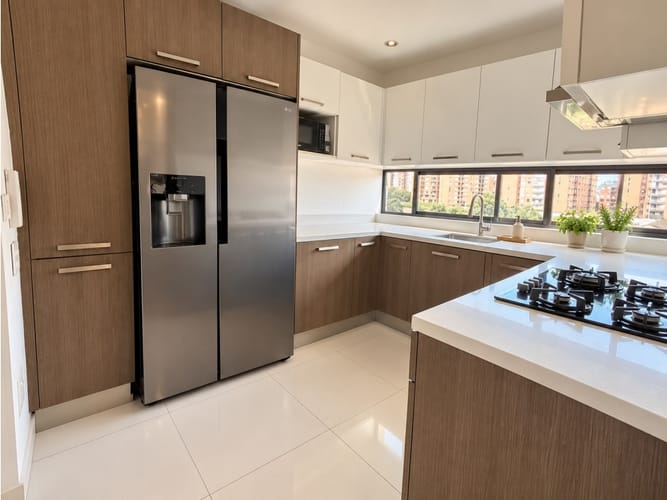 Apartamento de 3 alcobas en venta en Colina Campestre, Bogotá, 129 m² · foto 17 de 22