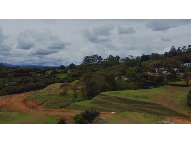 Lote en venta en Llano Grande, Rionegro, 2990 m² · foto 2 de 14