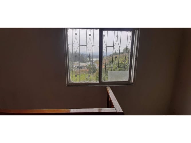 Casa de 5 alcobas en venta en Guarne, 190 m² · foto 12 de 24
