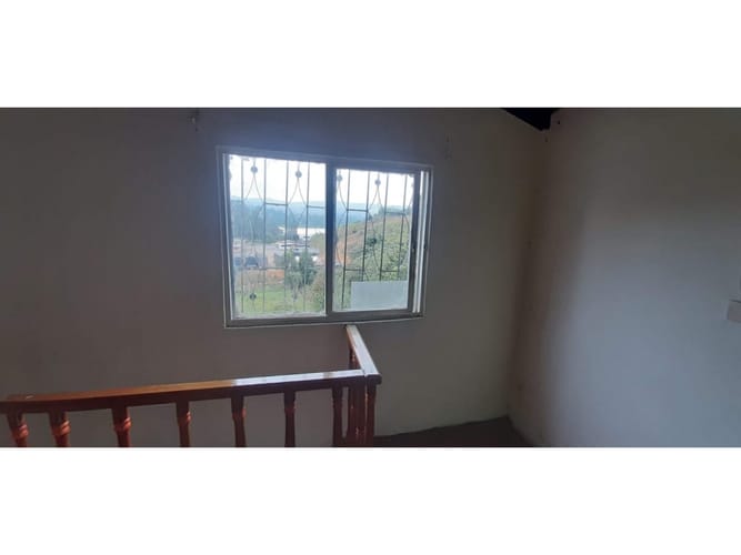 Casa de 5 alcobas en venta en Guarne, 190 m² · foto 17 de 24