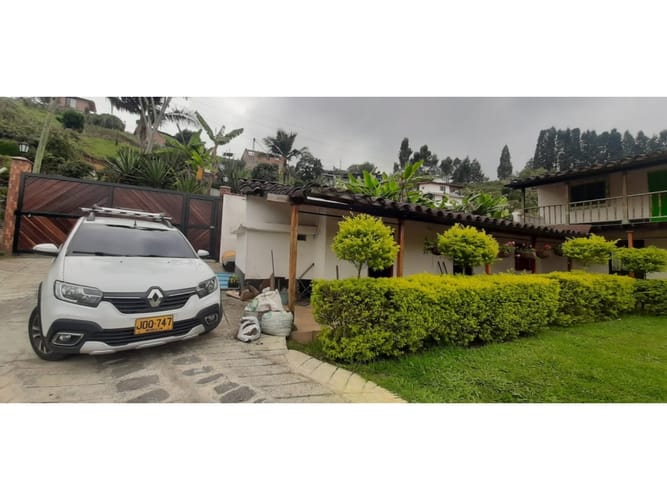 Casa de 5 alcobas en venta en Guarne, 190 m² · foto 21 de 24