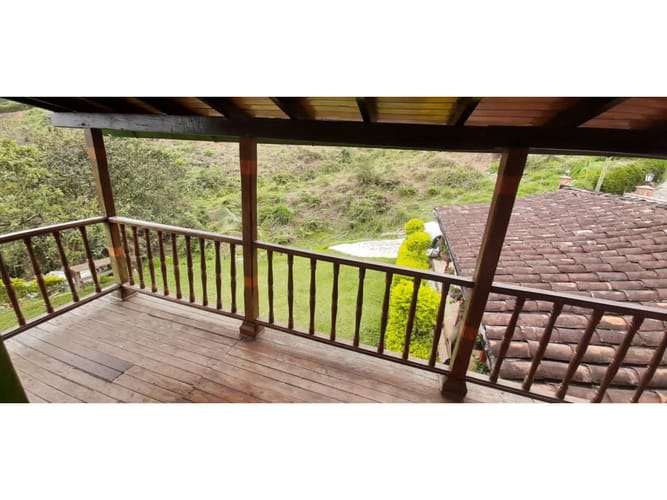 Casa de 5 alcobas en venta en Guarne, 190 m² · foto 24 de 24