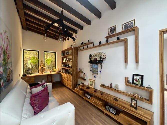 Casa de 9 alcobas en venta en Guarne, 600 m² · foto 9 de 16