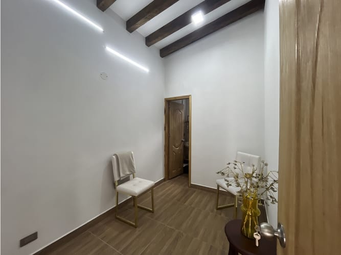Casa de 9 alcobas en venta en Guarne, 600 m² · foto 15 de 16