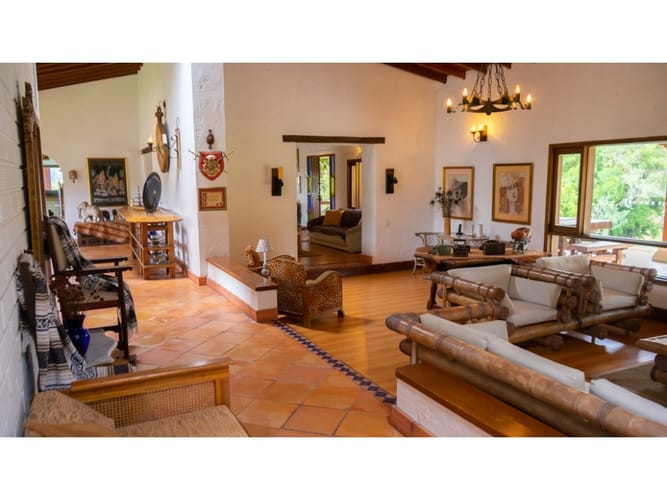 Casa de 5 alcobas en venta en Llano Grande, Rionegro, 500 m² · foto 6 de 24