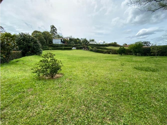 Lote en venta en El Tablazo, Rionegro, 2043 m² · foto 3 de 6