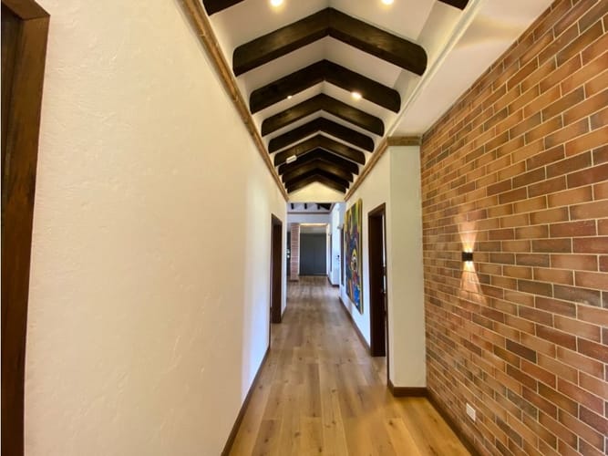 Casa de 3 alcobas en venta en San Antonio De Pereira, El Carmen de Viboral, 420 m² · foto 4 de 14