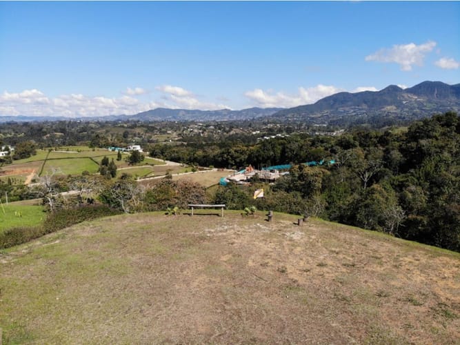 Lote en venta en San Antonio De Pereira, Rionegro, 3768 m² · foto 2 de 7