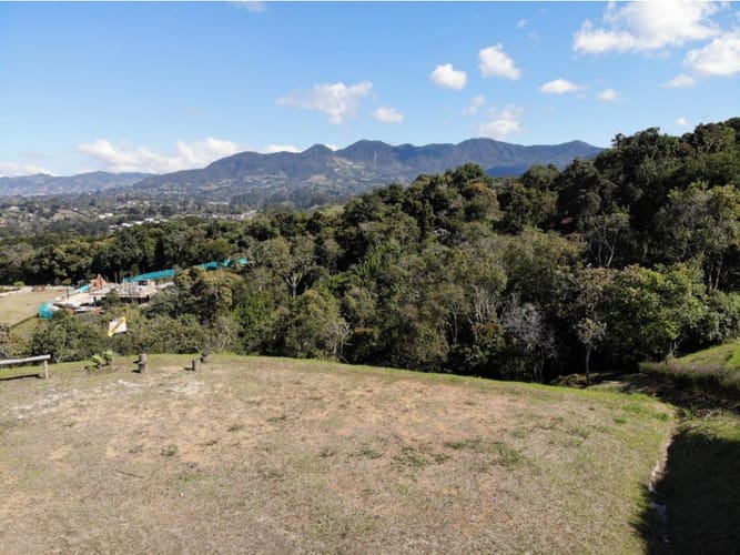 Lote en venta en San Antonio De Pereira, Rionegro, 3768 m² · foto 3 de 7