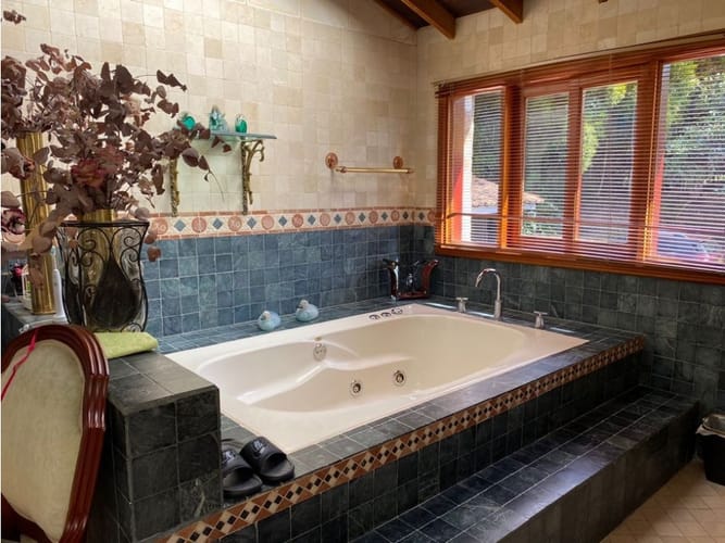 Casa de 8 alcobas en venta en Llano Grande, Rionegro, 700 m² · foto 15 de 20