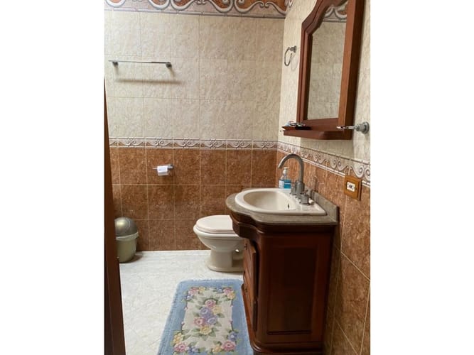 Casa de 8 alcobas en venta en Llano Grande, Rionegro, 700 m² · foto 16 de 20