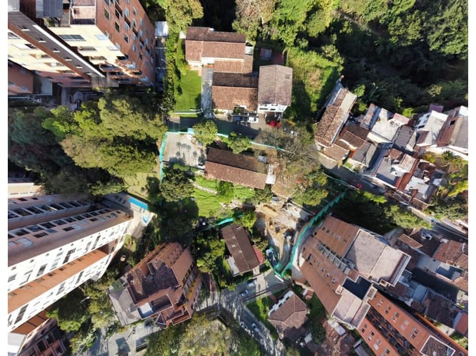 Lote en venta en Pontevedra, Envigado, 1558 m² · foto 3 de 13