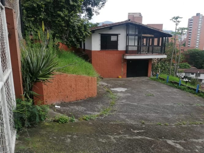 Lote en venta en Pontevedra, Envigado, 1558 m² · foto 9 de 13