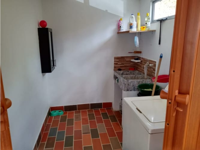 Casa de 3 alcobas en venta en El Carmen De Viboral, El Carmen de Viboral, 258 m² · foto 5 de 11