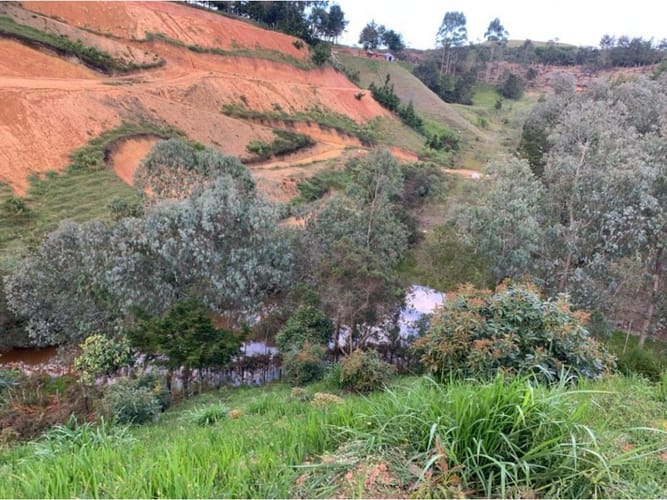 Lote en venta en Guarne, 1700 m² · foto 5 de 8
