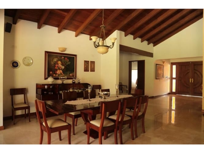 Casa de 4 alcobas en venta en La Ceja, 500 m² · foto 13 de 24