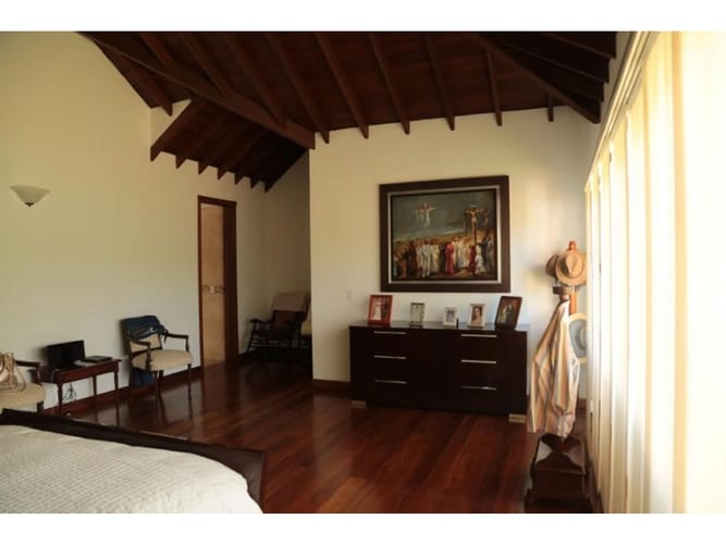 Casa de 4 alcobas en venta en La Ceja, 500 m² · foto 14 de 24