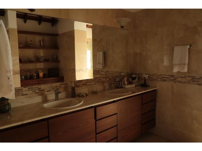 Casa de 4 alcobas en venta en La Ceja, 500 m² · foto 15 de 24