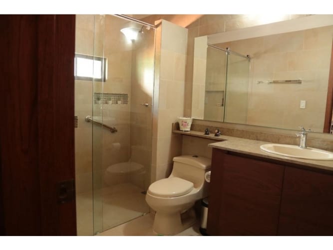 Casa de 4 alcobas en venta en La Ceja, 500 m² · foto 18 de 24