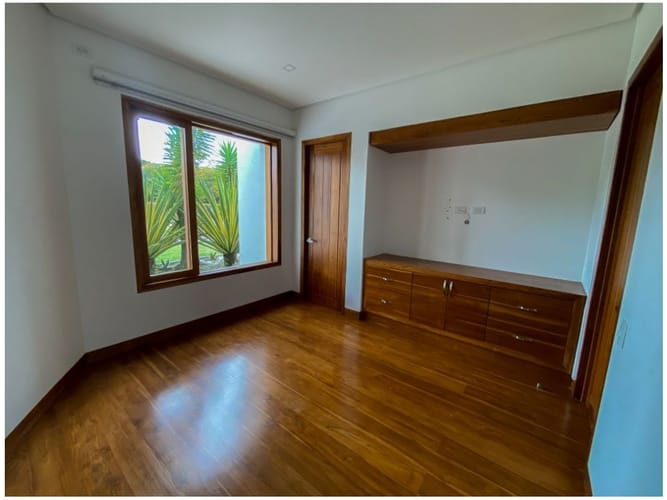 Casa de 4 alcobas en venta en Llano Grande, Rionegro, 600 m² · foto 10 de 24