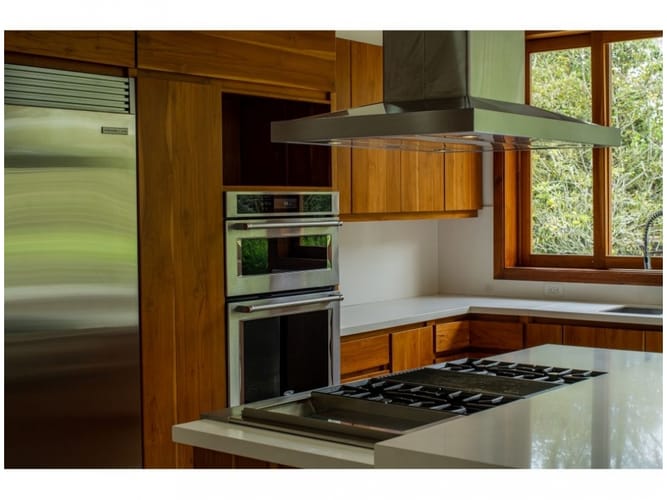 Casa de 4 alcobas en venta en Llano Grande, Rionegro, 600 m² · foto 11 de 24