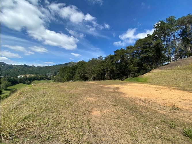 Lote en venta en San Nicolas, La Ceja, 2500 m² · foto 8 de 10