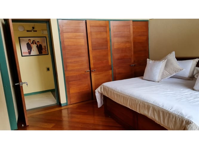 Casa de 4 alcobas en venta en Media Luna, Medellín, 476 m² · foto 8 de 16