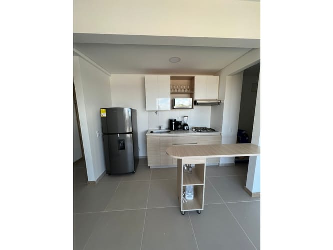 Apartamento de 3 alcobas en venta en El Porvenir, Rionegro, 75 m² · foto 2 de 10