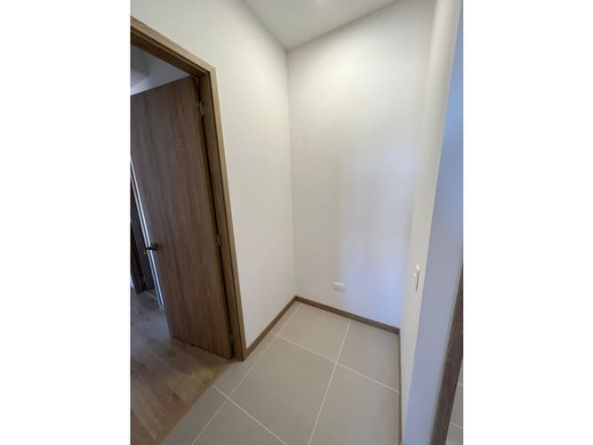 Apartamento de 3 alcobas en venta en El Porvenir, Rionegro, 75 m² · foto 6 de 10