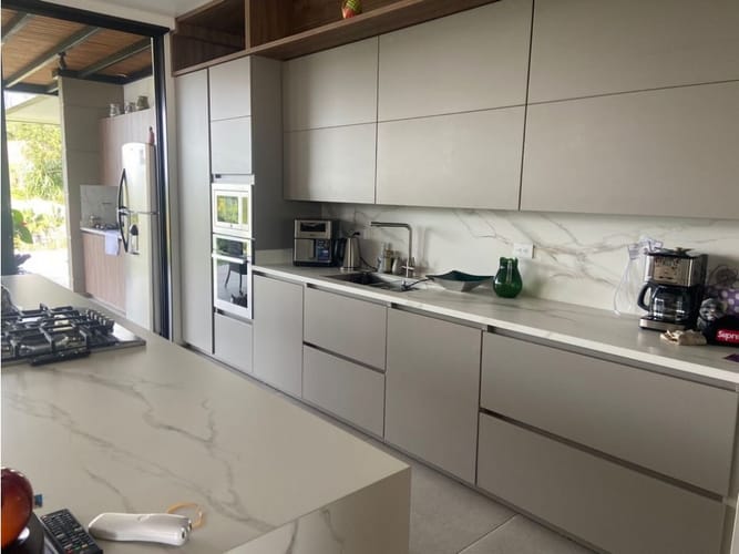 Casa de 3 alcobas en venta en San Gerardo, La Ceja, 430 m² · foto 8 de 18