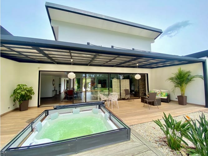 Casa de 5 alcobas en venta en Llano Grande, Rionegro, 450 m² · foto 5 de 24