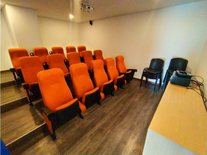 Apartamento de 3 alcobas en venta en San Lucas, Medellín, 192 m² · foto 21 de 24