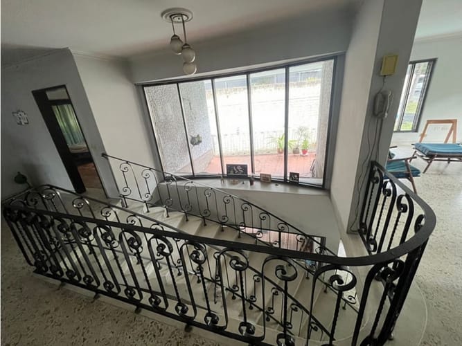 Casa de 5 alcobas en venta en El Poblado, Medellín, 600 m² · foto 11 de 15