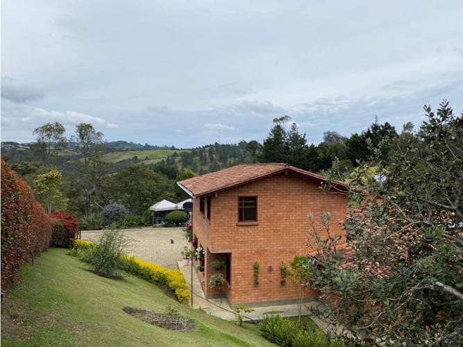 Casa de 4 alcobas en venta en Carrizales, El Retiro, 350 m² · foto 12 de 17