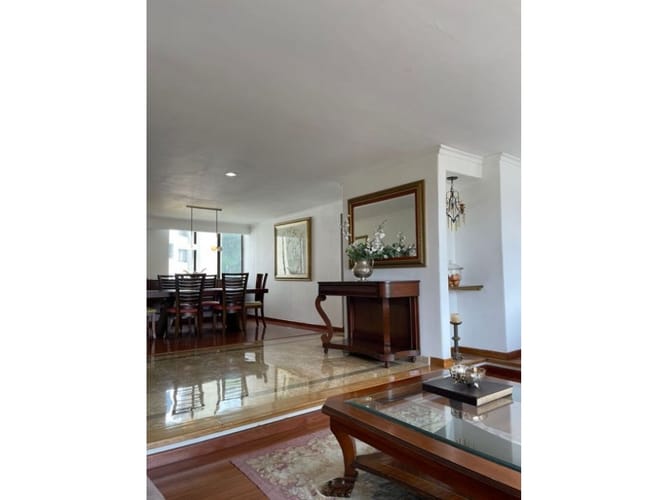 Apartamento de 4 alcobas en venta en La Florida, Medellín, 212 m² · foto 15 de 24