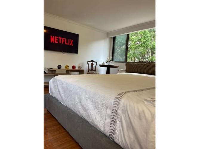 Apartamento de 4 alcobas en venta en La Florida, Medellín, 212 m² · foto 20 de 24