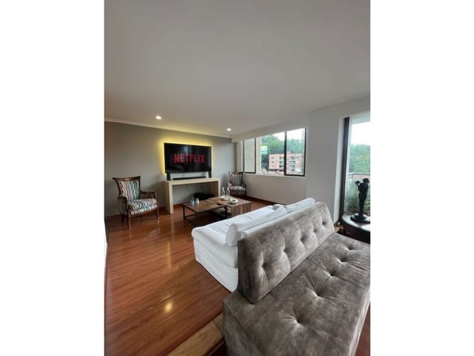 Apartamento de 4 alcobas en venta en La Florida, Medellín, 212 m² · foto 21 de 24