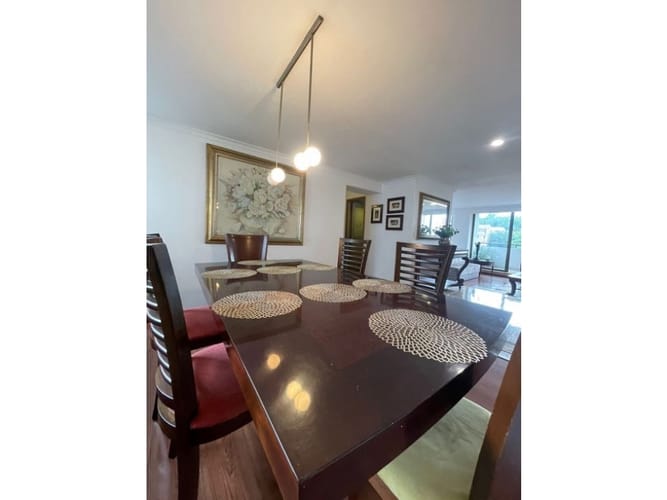 Apartamento de 4 alcobas en venta en La Florida, Medellín, 212 m² · foto 22 de 24
