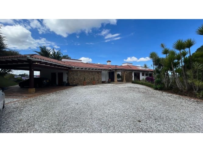 Casa de 3 alcobas en venta en Escobero, Medellín, 600 m² · foto 7 de 24