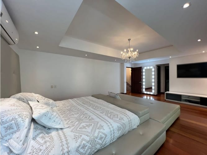 Casa de 4 alcobas en arriendo en El Poblado, Rionegro, 520 m² · foto 7 de 24