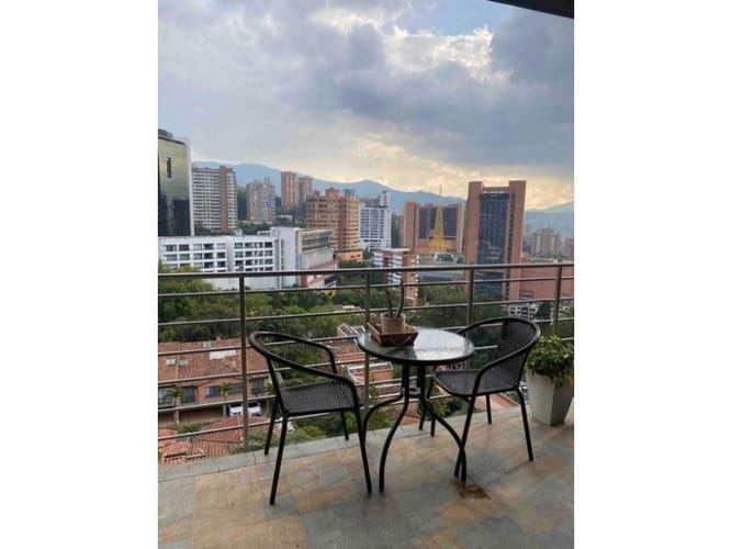 Apartamento de 1 alcoba en arriendo en La Florida, Medellín, 104 m² · foto 4 de 15
