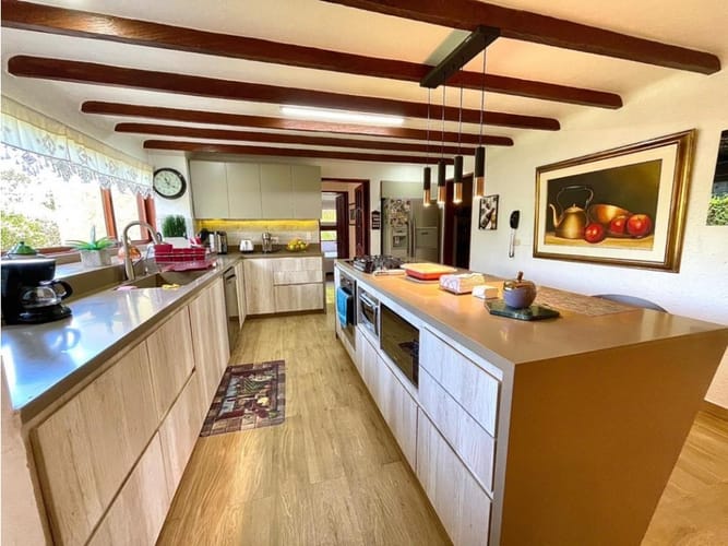 Casa de 4 alcobas en venta en Llano Grande, Rionegro, 550 m² · foto 7 de 24