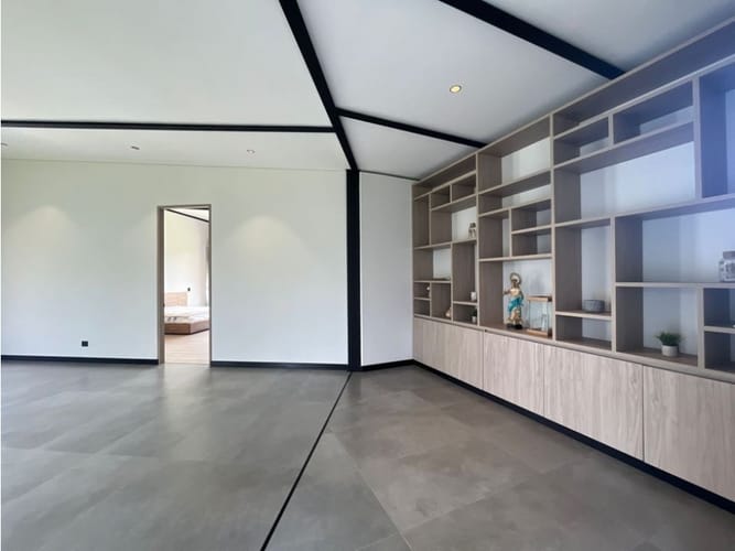Casa de 3 alcobas en venta en Llano Grande, Rionegro, 576 m² · foto 6 de 13