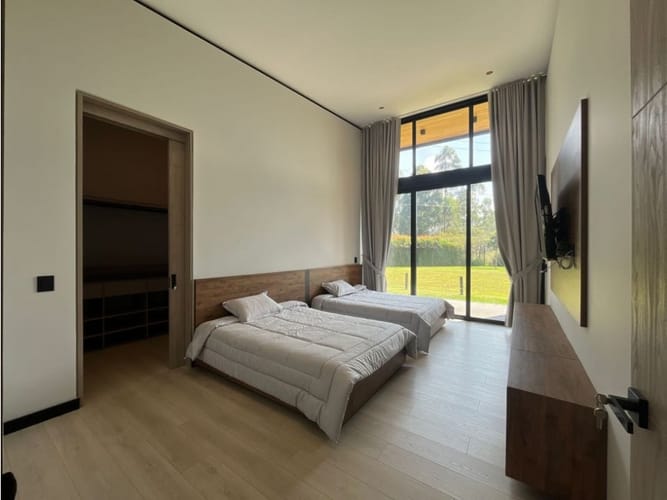 Casa de 3 alcobas en venta en Llano Grande, Rionegro, 576 m² · foto 7 de 13