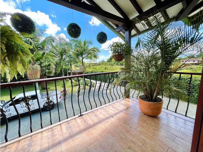 Casa de 4 alcobas en venta en Llano Grande, Rionegro, 550 m² · foto 23 de 24