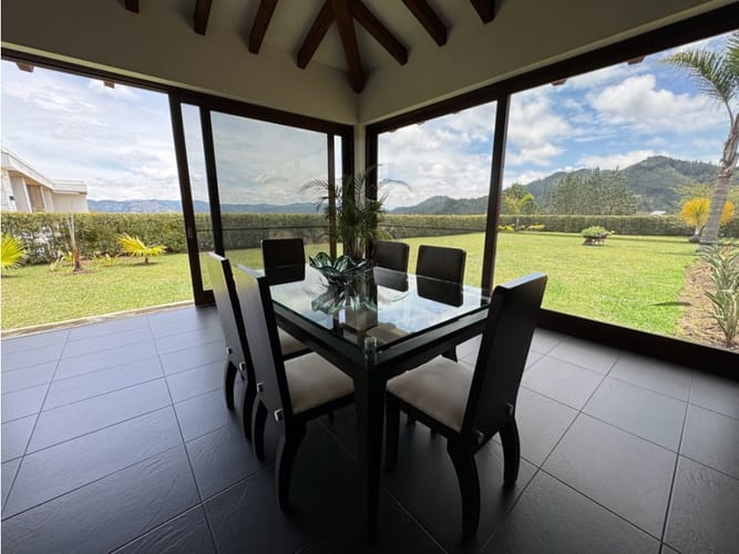 Casa de 4 alcobas en venta en Puente Pelaez, El Retiro, 380 m² · foto 5 de 22